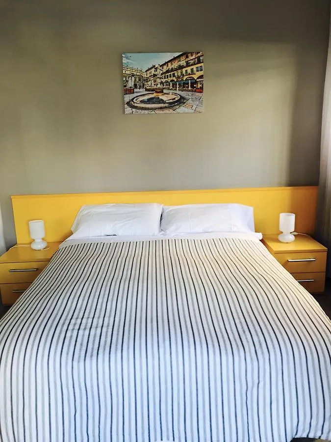 Simoni 10 Hotel Verona Guest house